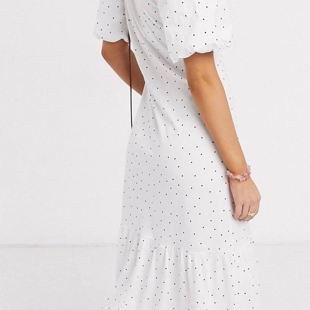 NWOT ASOS midi dress with puff sleeves